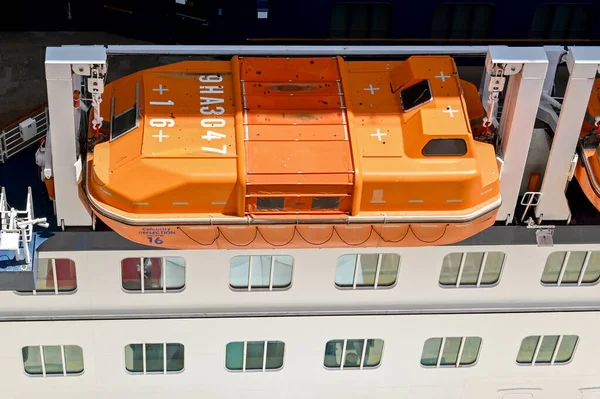 Kusadasi Turkey May 2022 Ariel View Bright Orange Lifeboat Stored — Stock Photo, Image