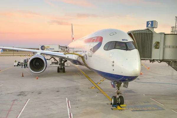 stock image Austin, Texas - February 2023: Close up head on view of a British Airways Airbus A350 passenger jet (registration G-XWBM) at the city's airport.