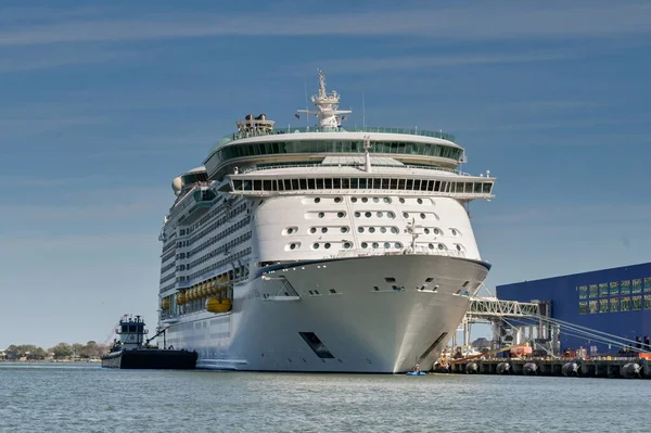 Galveston Texas Eua Fevereiro 2023 Navio Cruzeiro Adventure Seas Atracado — Fotografia de Stock