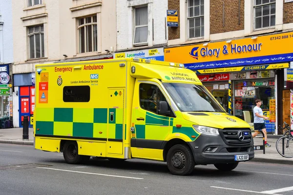 London England June 2023 Emergency Ambulance London Ambulance Service Blue — Stock Photo, Image