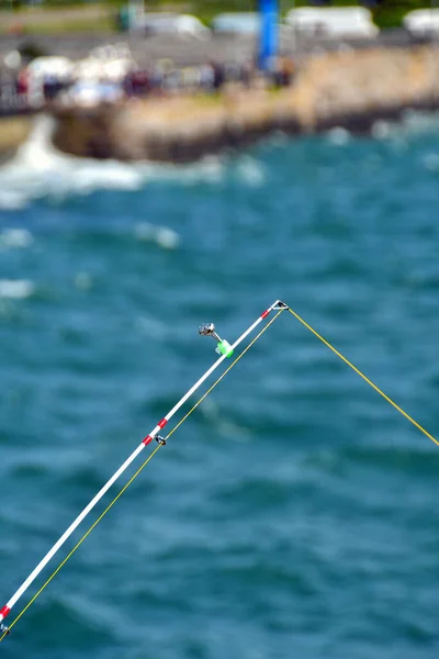 Fine Una Canna Pesca Con Filo Nylon Giallo Nessuna Gente — Foto Stock