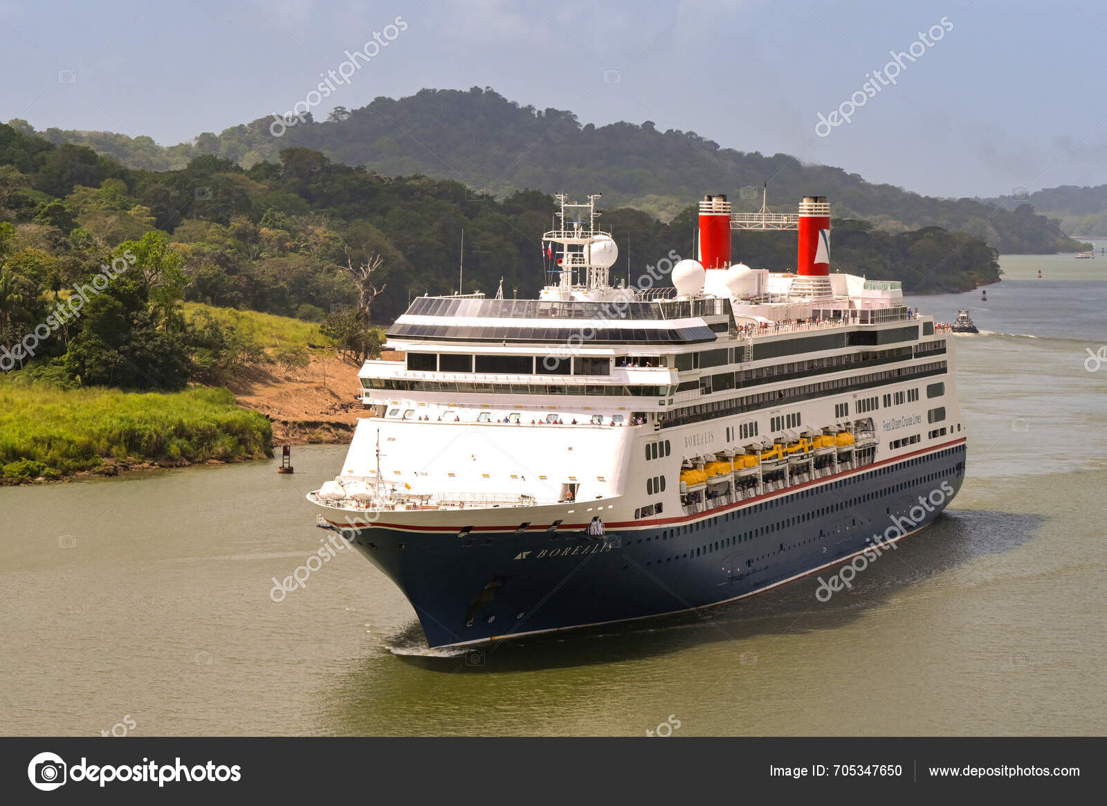  Panama Canal Panama January 2024 Cruise Ship Borealis Sailing Panama 