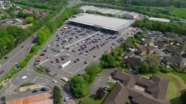 Talbot Green Llantrisant Wales May 2024 Flyover Tesco Superstore Village — 图库视频影像