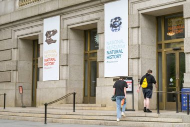 Washington DC, USA - 3 May 2024: People entering the Smithsonian Institute National Museum of Natural History clipart