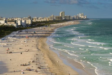 Miami, Florida, ABD - 4 Ocak 2025: Miami Güney Sahili manzarası