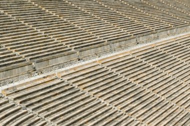 Atina, Yunanistan - 27 Mayıs 2022: Atina 'daki tarihi Olimpiyat Stadyumu' nun oturmasıyla şekillendi