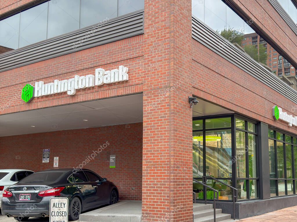 Denver, Colorado, USA - 2 June 2025: Exterior view of the entrance to the branch of the Huntington Bank in Denver city centre.