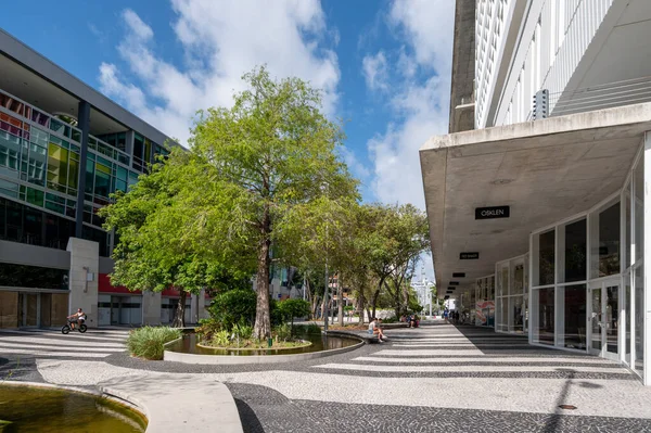 stock image Miami Beach, Florida - April 1, 2023 - Art Deco buildings on Lincoln Road Mall in Miami Beach, Florida on sunny April morning.