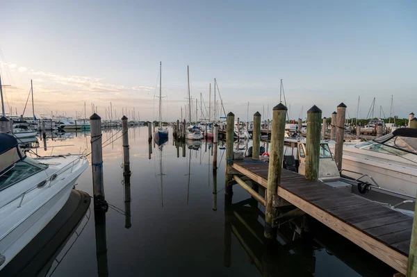 Miami Florida Luglio 2023 Yacht Barche Vela Attraccati Dinner Key — Foto Stock