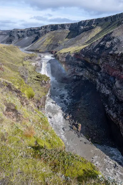 Waterval Markarfjotsgljufur Canyon Fjallabak Natuurreservaat Ijsland Hooglanden Zonnige Herfstochtend — Stockfoto