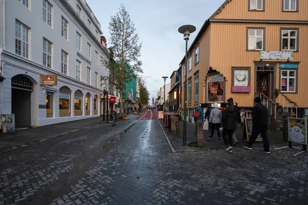 Reykjavik Islandia September 2023 Adegan Jalanan Bawah Awan Senja Musim Stok Gambar Bebas Royalti