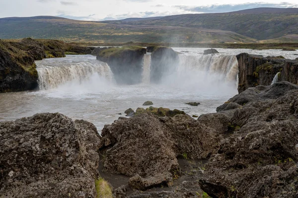 Водоспад Годафосс Річка Скяльфандафліот Півночі Ісландії Під Сонячним Осіннім Хмарним — стокове фото