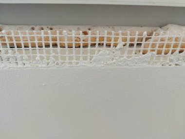 Yeni binadaki modern minimalist apartman tadilatı