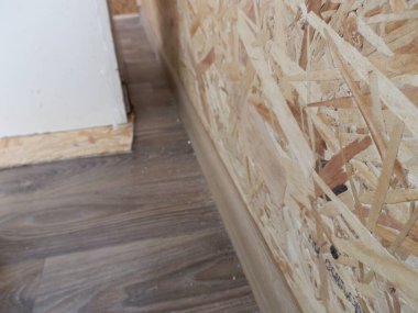 Bir apartman dairesinde balkon döşemeleri ile ısınma ve kaplama