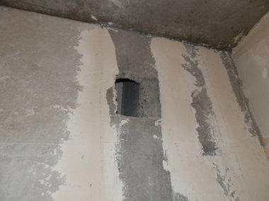 Yeni binadaki bir dairenin yenilenmesi