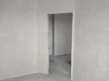 Yeni apartman dairesinde yenileme.