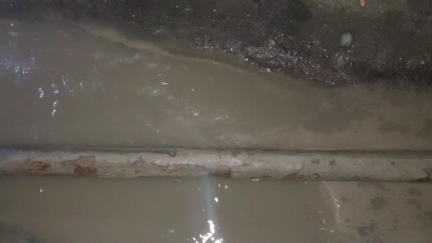 Drenagem Subterrânea Rio Flui Adit — Vídeo de Stock