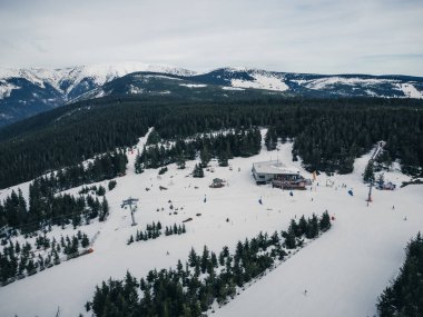 Spindleruv Mlyn Kayak Tesisi 'nin hava görüntüsü. Çek Cumhuriyeti