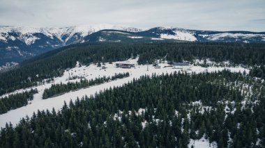 Spindleruv Mlyn Kayak Tesisi 'nin hava görüntüsü. Çek Cumhuriyeti