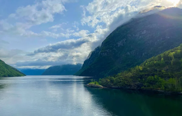 Krásné Fjordy Zamračený Den Norsku — Stock fotografie