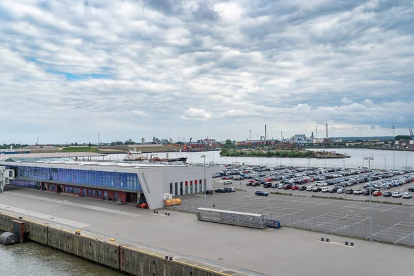 Estacionamiento Terminal Cruceros Steinwerder Hamburgo Alemania Mayo 2022 —  Fotos de Stock