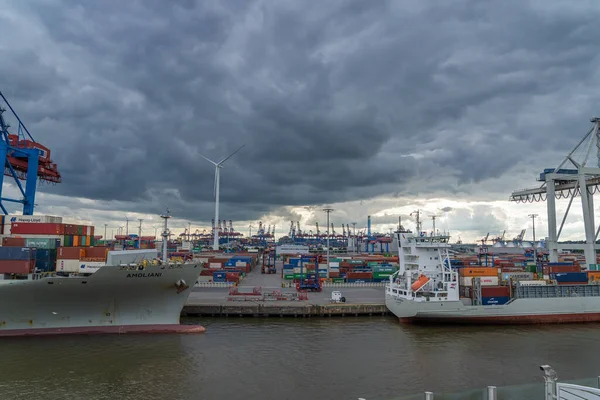 Bateaux Porte Conteneurs Dans Port Hambourg Allemagne Mai 2022 — Photo
