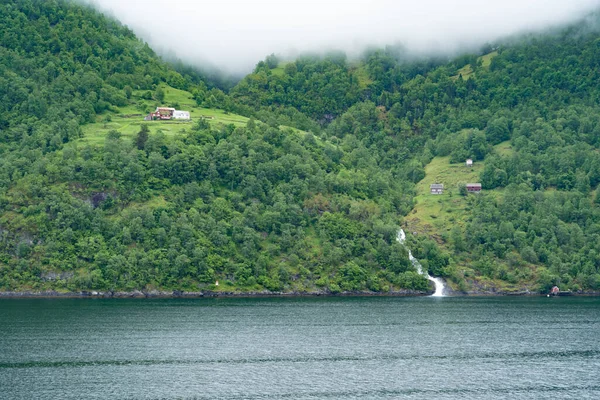 ノルウェーのSunnyvsfjordの風景 — ストック写真