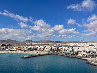 Puerto del Rosario 'nun güzel plajı, Fuerteventura