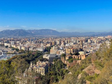 İspanya 'nın güzel şehri Malaga üzerinde Panorama Manzarası
