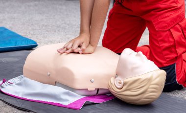 CPR - kalp masajı ve ilk yardım sınıfı