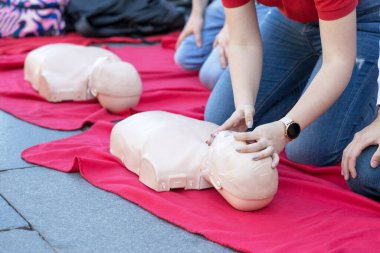 İlk yardım ve kardiyopulmoner resüsitasyon - CPR