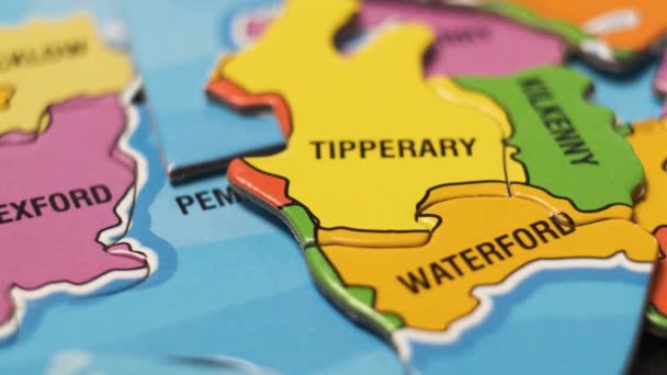 Ireland Map Puzzle Blocks Irish Cities Belfast Dublin Cork Etc — Wideo stockowe