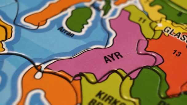 Ireland Scotland Map Puzzle Blocks Cities Belfast Glasgow Dundee Aberdeen — Stock videók