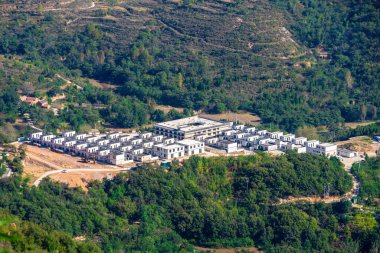 Fuxi Dağı 'nın Kızıl Taş Ormanı manzaralı bölgesi, Henan Eyaleti, Çin