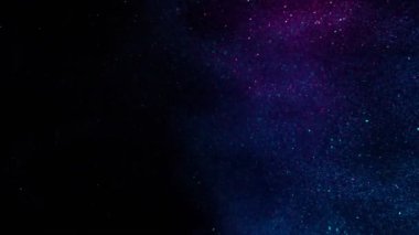 Neon Parlatıcı Arkaplanının Süper Yavaş Çekimi. 4K Çözünürlükteki Yüksek Hız Sinema Kamerası ile öttü..