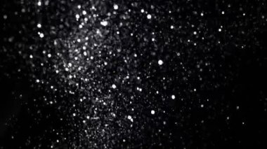 Gümüş Parıltılı Arkaplan Süper Yavaş Çekimde, 300 fite. 4K Çözünürlükte Yüksek Hız Sinema Kamerası ile Çekildi.