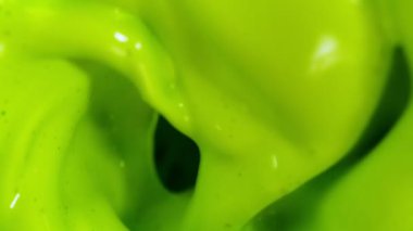 Dönen Yeşil Renk Arkaplanının Süper Yavaş Çekimi, 1000fps. 4K 'de Yüksek Hız Sinema Kamerası ile çekildi..
