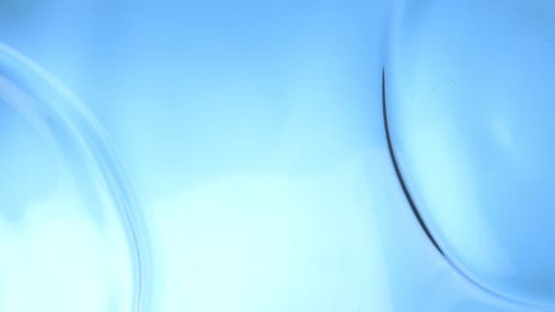 Супер Повільний Рух Розщеплення Синіх Віскозних Хвиль Швидкістю 1000 Кадрів — стокове відео