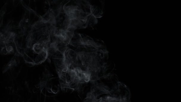 Super Slow Motion Shot Rising Smoke Background Isolado Preto 1000Fps — Vídeo de Stock