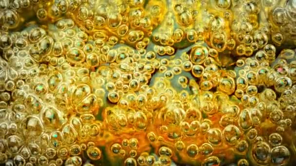 Super Slow Motion Shot Golden Oil Bubble Background 1000Fps Filmed — Stock Video