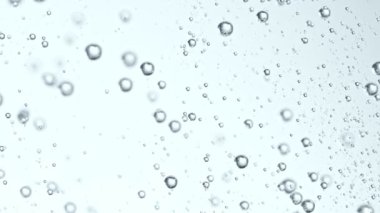 Süper Yavaş Makro Çekim: Yükselen Çeşitli Bubbles in Water 1000 fps. Yüksek Hız Sinema Kamerası ile 4K çözünürlükte çekilmiştir.
