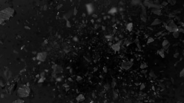 Süper Yavaş Hareketli Kömür Patlaması Çekimi 1000 fps hızla kameraya doğru. 4K Çözünürlükte Yüksek Hız Sinema Kamerası ile Çekim.