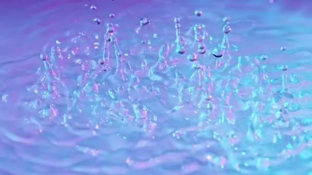 Super Slow Motion Tiro Abstrato Splashing Neon Water 1000Fps Filmado — Vídeo de Stock
