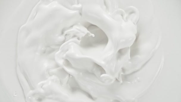 Super Slow Motion Shot Swirling Fresh Milk 1000Fps Inglês Filmado — Vídeo de Stock