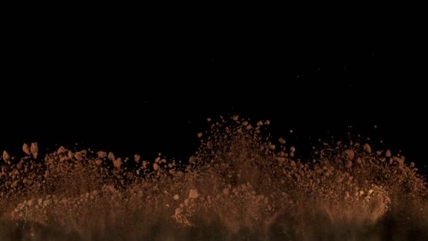 Super Slow Motion Shot Soil Explosion Aislado Sobre Fondo Negro — Vídeos de Stock