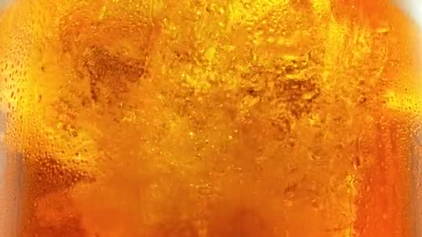 Super Slow Motion Shot Beer Impact 1000 Fps Съемки Высокой — стоковое видео