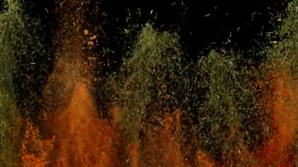 Filmare Super Lentă Exploziei Colorate Diferitelor Condimente Fundal Negru 1000 — Videoclip de stoc