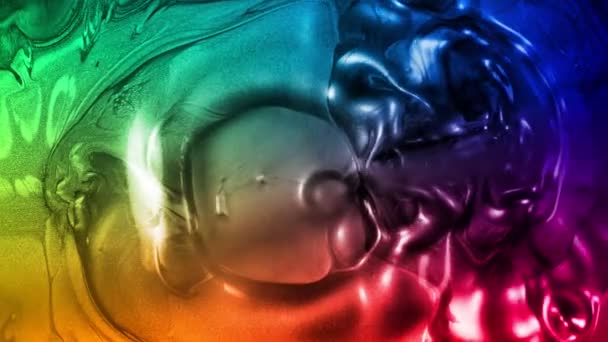 Süper Yavaş Çekim Renkli Metalik Renk Arkaplanının 300 Metre Yükseklikte — Stok video