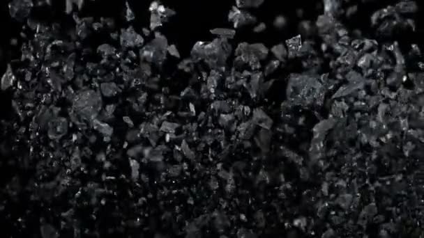 Super Slow Motion Shot Coal Pieces Flying 1000 Fps Filmado — Vídeo de Stock
