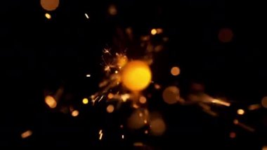 Altın Pırıltı Festivalinin Süper Yavaş Çekimi, 1000fps 'de. Yüksek Hız Sinema Kamerası, 4K.